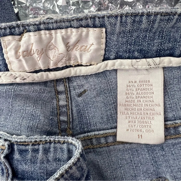 Baby phat capri pants denim jeans cat logo metal gold hardware  y2k 2000s - Picture 10 of 13